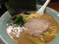 「ラーメン中盛」@寿々㐂家の写真