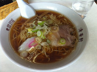 「ラーメン細麺 600円」@清華軒の写真