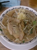 「野郎ラーメン」@野郎ラーメン 西武新宿駅前店の写真