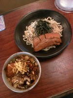 「富山ブラックつけ麺800円+叉焼1枚(メルマガクーポン)」@富山ブラックラーメン だらんま 浅草店の写真