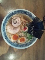 「特選塩らーめん」@らーめん しおの風 本店の写真