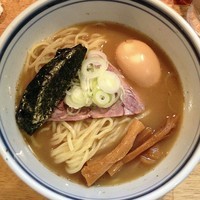 「らーめん￥６００＋味玉￥１００」@こうかいぼうの写真
