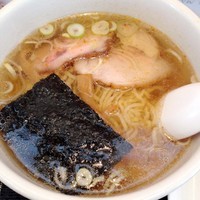 「らーめん・五目チャーハンセット　890円」@和風らーめん きさくの写真