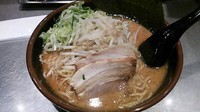 「マー油豚骨ラーメン」@拉麺 福徳 学芸大学店の写真