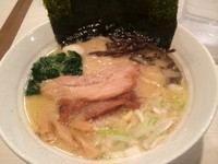 「塩ラーメン」@横浜家系ラーメン ゴル家 長津田店の写真