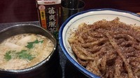 「全粒粉つけ麺　300ｇ　800円」@烈志笑魚油 麺香房 三くの写真