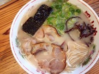 「ラーメン」@梁山泊の写真