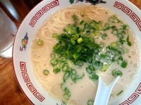 「素ラーメン」@まるうまラーメンぷらっと博多No.3の写真