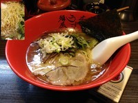 「淡麗海老らーめん＋替玉」@麺屋 うずまきの写真