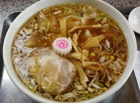 「ワンタンめん800円」@東京らぁめんちよだの写真