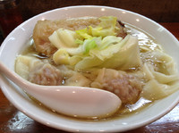 「塩豚ブイヨンワンタン乗っけ」@らーめん・つけめん いつ樹の写真