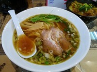 「煮干し中華そば￥650+ミニカレー丼￥0（ランチサービス）」@風の写真