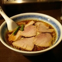 「焼豚メン大盛」@はつねの写真