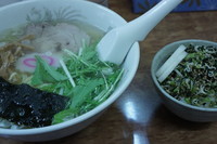 「塩支那そば＋ちりめんご飯」@元祖司流 とことんらーめんの写真