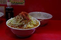「辛ミニラーメン(ニンニク少し・アブラ・トウガラシ・シビレ」@麺屋 桐龍の写真