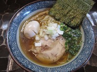 「限定　龍介煮干・醤油（７８０円）他」@特級鶏蕎麦 龍介の写真