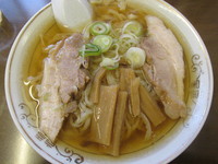 「中華そば　「600円」　　（１/４食目）」@森田屋 東店の写真