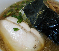 「淡麗琥珀そば（醤油）￥７３０」@麺や 燦虎の写真