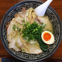 「手打ち潮そば＋炭火焼き焼豚」@手打ち中華そば 味楽の写真