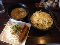 「肉つけ麺（中盛り）」@ones onesの写真