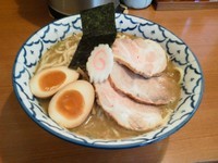 「○特中華そば中盛り麺固め890円」@麺恋処 いそじの写真