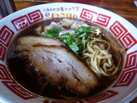 「わんたんそば」@しあわせ中華そば食堂 にこりの写真