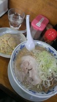 「みそﾗｰﾒﾝ白￥500+Bｾｯﾄ￥400」@ギトギトラーメン成光の写真