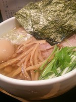 「特麺たつ塩らーめん880円」@ラーメン 麺たつの写真