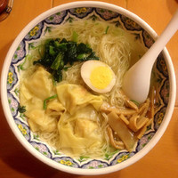 「エビワンタン麺 880円」@中国ラーメン 揚州商人 新横浜店の写真