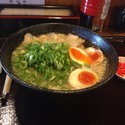 こってりラーメン ネギ、煮玉子トッピング