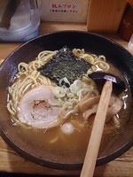 「ラーメン」@つけ麺屋 やすべえ 水道橋店の写真