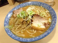 「濃豚味噌らー麺（中盛）」@長州ラーメン 万龍軒 富士見店の写真