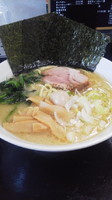「濃厚豚骨ラーメン(塩)」@横浜ラーメン あづま家の写真