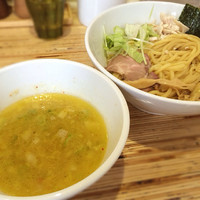 「鶏つけそば」@NOODLE STOCK 鶴おかの写真