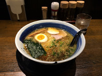 「こく旨ラーメン」@麺処直久 青物横丁店の写真