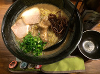 「骨らーめん」@極濃豚骨 らーめん小僧の写真