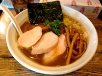 「烏賊干し鶏白湯醤油そば」@新橋 纏の写真