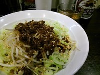 「汁なし担々麺（並盛）800円＋野菜（ポイント）＋ビール」@味噌麺 伝堂の写真