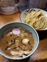 「特製つけ麺+玉ねぎ増量」@銀座 朧月の写真