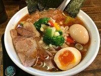 「RED+味玉(¥730+¥100)」@超進家系ラーメン 弘家の写真