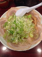 「しょうゆチャーシューメン➕麺硬め」@こってりらーめん なりたけ TOKYOの写真