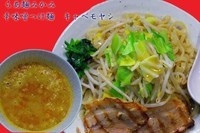 「辛味噌つけ麺キャベモヤシ」@らあ麺 みかみの写真