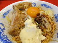 「まぜそば780円アブラ以外全増しで豚」@ジャンプの写真