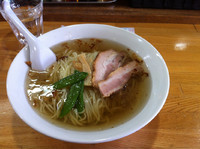 「らーめん 塩  650円  ミニチャーシュー丼 クーポンで無料」@カオタンらーめん37の写真