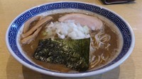 「【本日限定】煮干醤油蕎麦〜鶏と煮干ver.」@くり山の写真