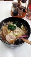 「手打しょうゆラーメン」@珍楽の写真