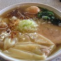 塩ワンタン麺玉子入り