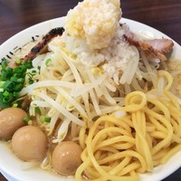 「豚玉みちるめん（ぶったま）並880円」@ガツ盛リラーメン みちる屋 松戸店の写真