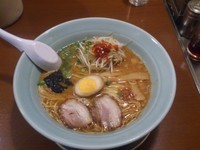 「山水亭ラーメン黒味　大盛り【+120円】」@山水亭の写真