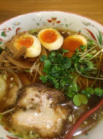 「ワンタン醤油」@武藤製麺所の写真